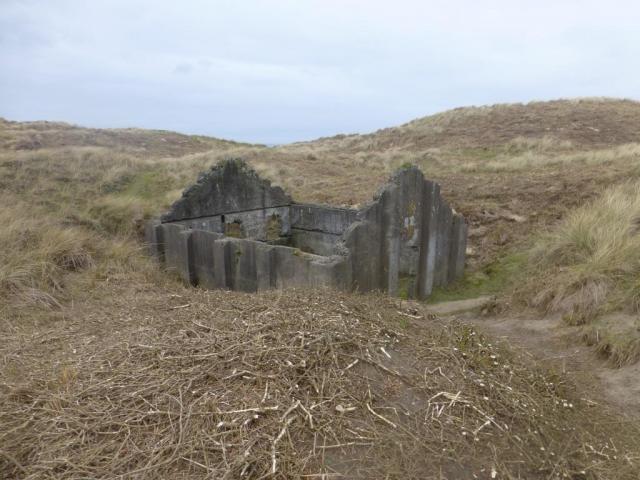 One of four surviving roofless structures thought to be the earliest known surviving group of mass-concrete magazines, dating to the 1890s. One of four surviving roofless structures thought to be the earliest known surviving group of mass-concrete magazines, dating to the 1890s.