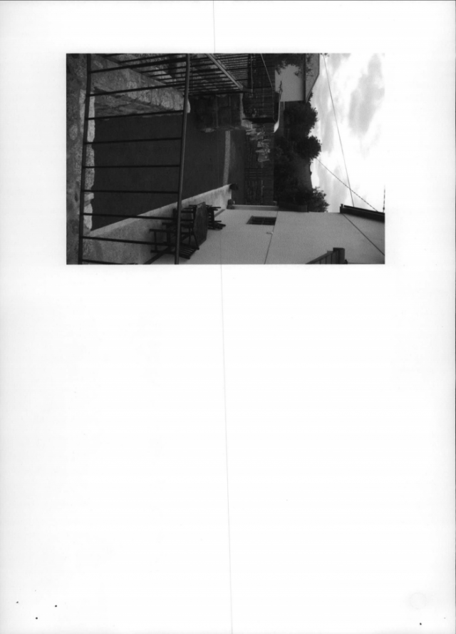 Photos 3 Photos 3
