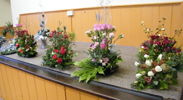 Tableau of Christmas Flower Arrangements 2012 part three Tableau of Christmas Flower Arrangements 2012 part three
